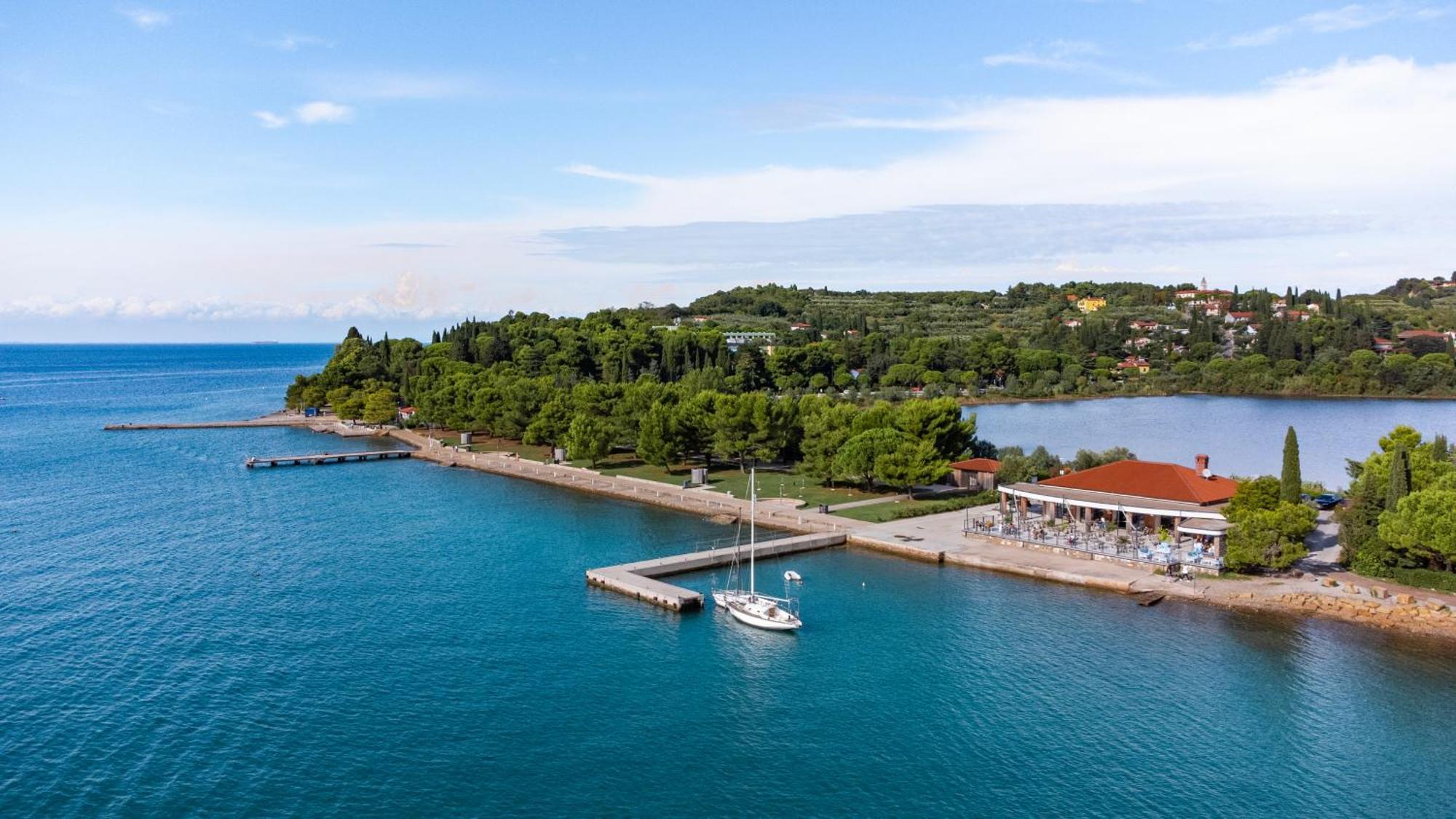 Hotel Svoboda - Terme Krka Strunjan Zewnętrze zdjęcie